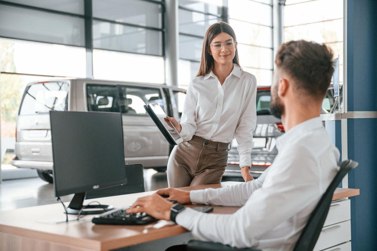 7 Tactics Car Salespeople Hope You Don't Know